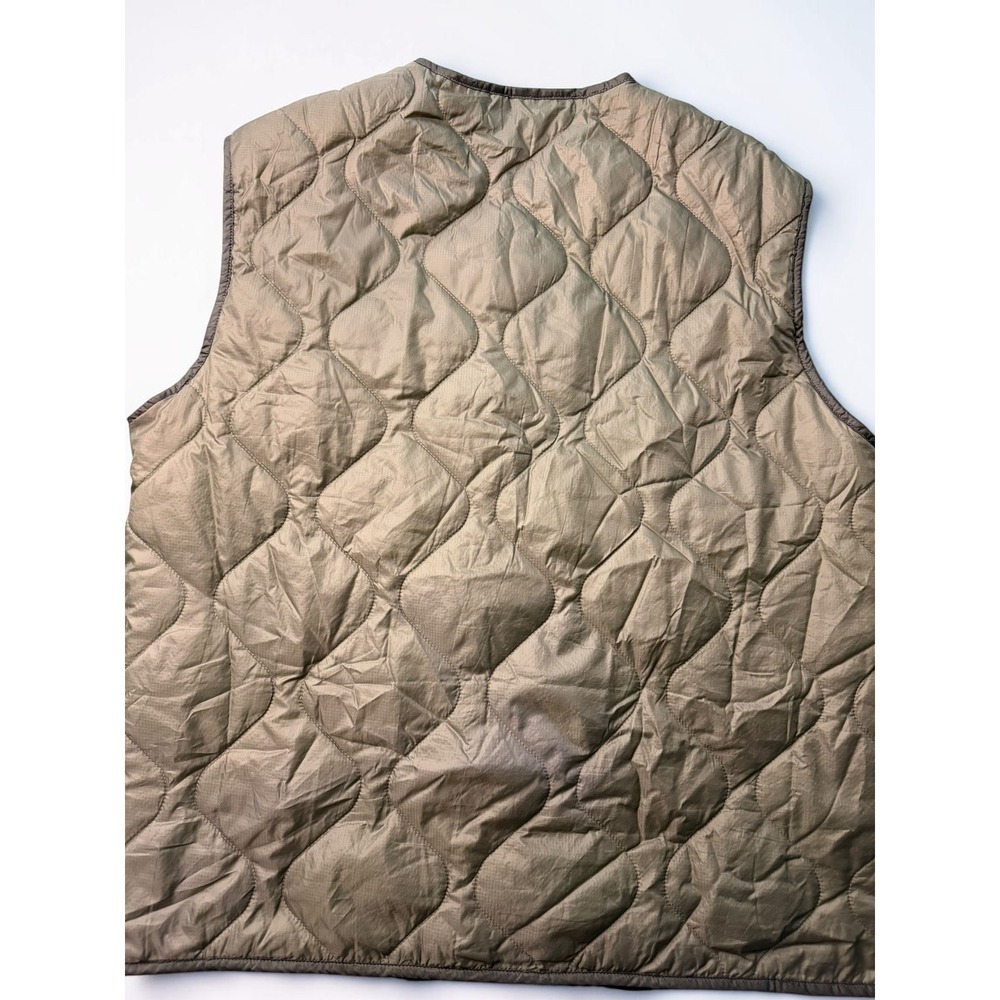 ASOS DESIGN Womens Quilted Vest Olive Green Onion Stitch Button Front Pockets XL - Picture 3 of 10